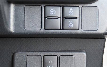 Toyota Roomy I, 2022 год, 1 050 007 рублей, 20 фотография