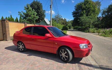 Hyundai Accent II, 2000 год, 300 000 рублей, 1 фотография
