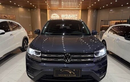 Volkswagen Tharu, 2023 год, 2 158 000 рублей, 2 фотография