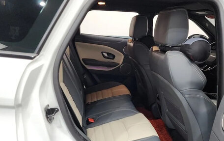 Land Rover Range Rover Evoque I, 2019 год, 2 200 000 рублей, 7 фотография