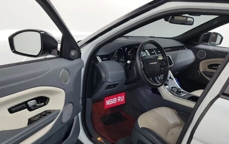 Land Rover Range Rover Evoque I, 2019 год, 2 200 000 рублей, 5 фотография