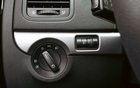 Skoda Yeti I рестайлинг, 2017 год, 1 390 000 рублей, 13 фотография