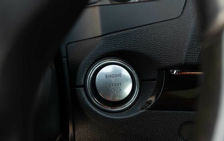 Mercedes-Benz E-Класс, 2009 год, 1 930 000 рублей, 15 фотография