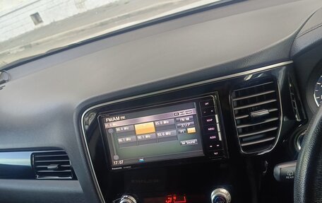 Mitsubishi Outlander III рестайлинг 3, 2019 год, 2 500 000 рублей, 7 фотография