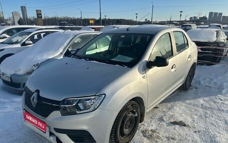 Renault Logan II, 2018 год, 799 000 рублей, 1 фотография