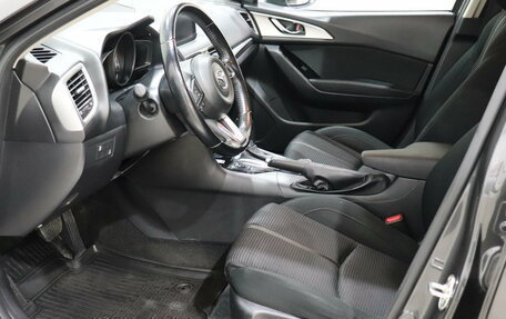 Mazda 3, 2018 год, 1 570 000 рублей, 17 фотография