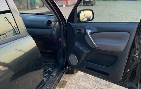 Toyota RAV4, 2005 год, 750 000 рублей, 8 фотография