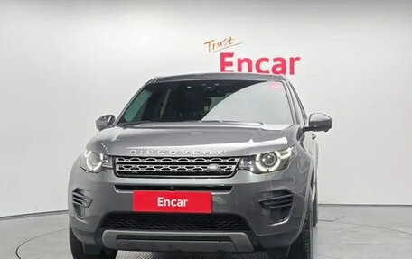 Land Rover Discovery Sport I рестайлинг, 2019 год, 2 210 000 рублей, 2 фотография