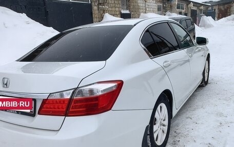 Honda Accord IX рестайлинг, 2013 год, 1 300 000 рублей, 5 фотография