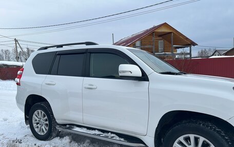 Toyota Land Cruiser Prado 150 рестайлинг 2, 2014 год, 3 350 000 рублей, 8 фотография