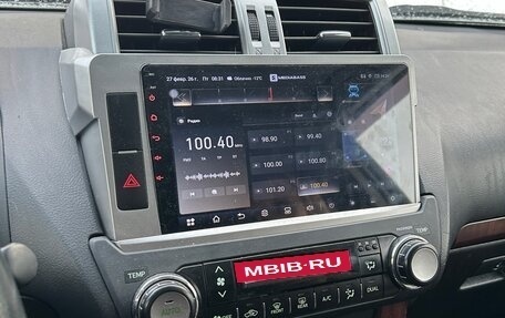 Toyota Land Cruiser Prado 150 рестайлинг 2, 2014 год, 3 350 000 рублей, 7 фотография