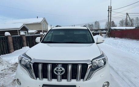 Toyota Land Cruiser Prado 150 рестайлинг 2, 2014 год, 3 350 000 рублей, 9 фотография