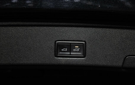 Volkswagen Touareg III, 2019 год, 5 617 500 рублей, 22 фотография