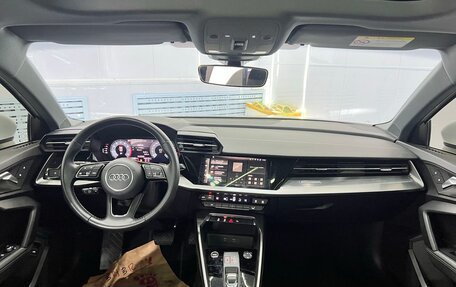 Audi A3, 2023 год, 2 300 000 рублей, 14 фотография