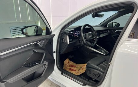 Audi A3, 2023 год, 2 300 000 рублей, 6 фотография