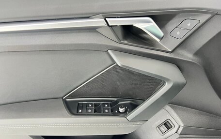 Audi A3, 2023 год, 2 300 000 рублей, 7 фотография