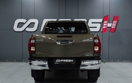 Toyota Hilux VIII, 2022 год, 5 199 000 рублей, 4 фотография