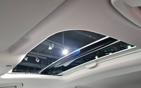 Volkswagen Golf VIII, 2022 год, 2 330 000 рублей, 18 фотография