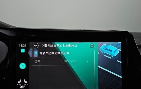 Volkswagen Golf VIII, 2022 год, 2 330 000 рублей, 20 фотография