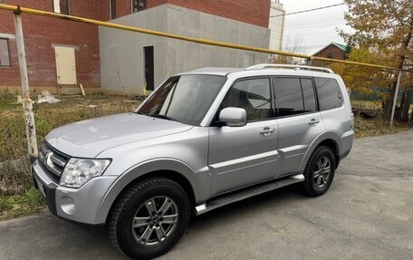 Mitsubishi Pajero IV, 2008 год, 1 290 000 рублей, 1 фотография