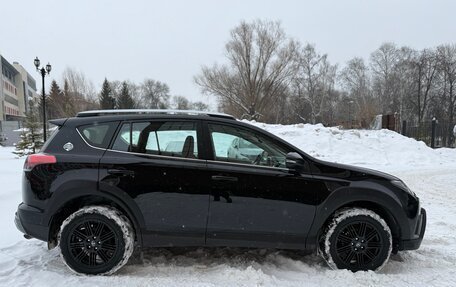 Toyota RAV4, 2017 год, 2 649 000 рублей, 5 фотография