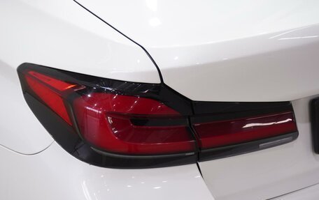 BMW 5 серия, 2021 год, 4 939 000 рублей, 8 фотография