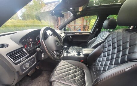 Volkswagen Touareg III, 2017 год, 3 200 000 рублей, 12 фотография