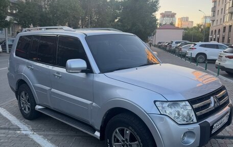 Mitsubishi Pajero IV, 2008 год, 1 290 000 рублей, 2 фотография
