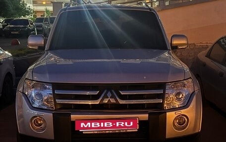Mitsubishi Pajero IV, 2008 год, 1 290 000 рублей, 3 фотография
