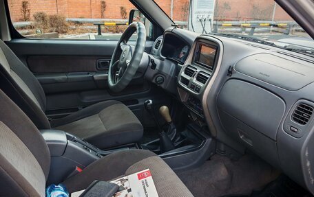 Nissan NP300, 2013 год, 1 100 000 рублей, 8 фотография