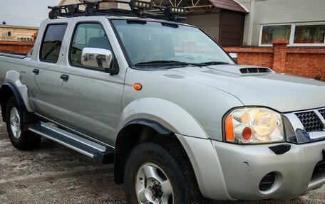 Nissan NP300, 2013 год, 1 100 000 рублей, 7 фотография