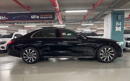 Mercedes-Benz E-Класс, 2025 год, 8 990 000 рублей, 4 фотография