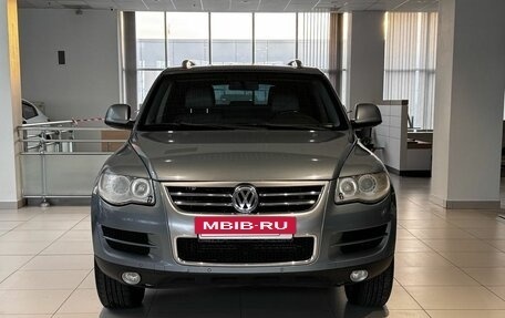 Volkswagen Touareg III, 2008 год, 999 000 рублей, 2 фотография