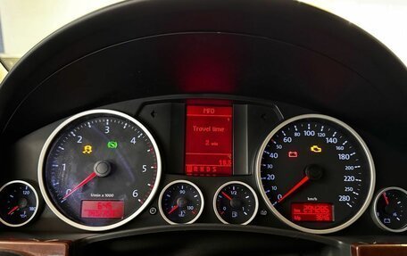 Volkswagen Touareg III, 2008 год, 999 000 рублей, 21 фотография