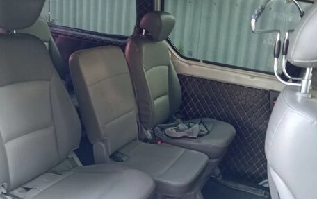 Hyundai Grand Starex Grand Starex I рестайлинг 2, 2011 год, 1 170 000 рублей, 6 фотография