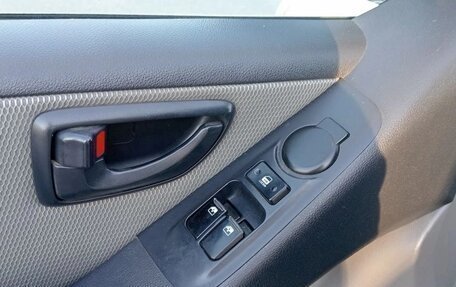 Hyundai Grand Starex Grand Starex I рестайлинг 2, 2011 год, 1 170 000 рублей, 8 фотография