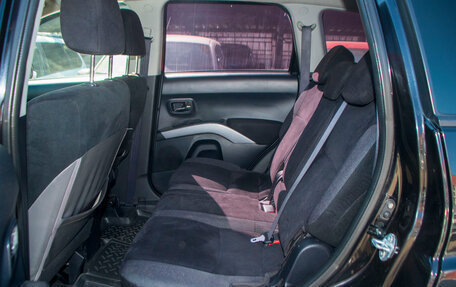 Mitsubishi Outlander III рестайлинг 3, 2008 год, 799 000 рублей, 21 фотография