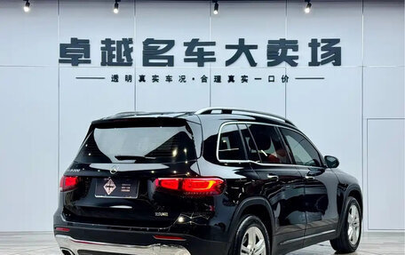 Mercedes-Benz GLB, 2022 год, 2 250 000 рублей, 7 фотография