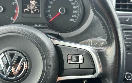 Volkswagen Polo VI (EU Market), 2019 год, 1 300 000 рублей, 15 фотография