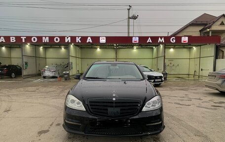 Mercedes-Benz S-Класс, 2011 год, 1 100 000 рублей, 1 фотография