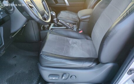 Toyota Land Cruiser Prado 150 рестайлинг 2, 2021 год, 6 870 000 рублей, 14 фотография