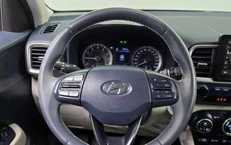 Hyundai Venue I, 2022 год, 1 650 000 рублей, 11 фотография