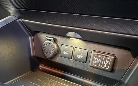 Daihatsu Rocky, 2023 год, 1 254 000 рублей, 20 фотография