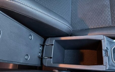 Daihatsu Rocky, 2023 год, 1 254 000 рублей, 23 фотография