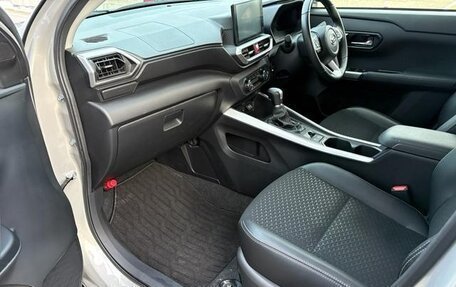 Daihatsu Rocky, 2023 год, 1 254 000 рублей, 25 фотография