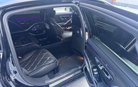 Mercedes-Benz Maybach S-Класс, 2023 год, 24 700 000 рублей, 5 фотография