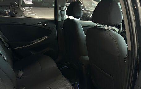 Hyundai Solaris II рестайлинг, 2014 год, 895 000 рублей, 23 фотография