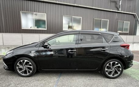Toyota Auris II, 2015 год, 1 039 000 рублей, 3 фотография