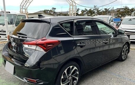 Toyota Auris II, 2015 год, 1 039 000 рублей, 6 фотография