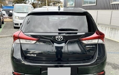 Toyota Auris II, 2015 год, 1 039 000 рублей, 5 фотография